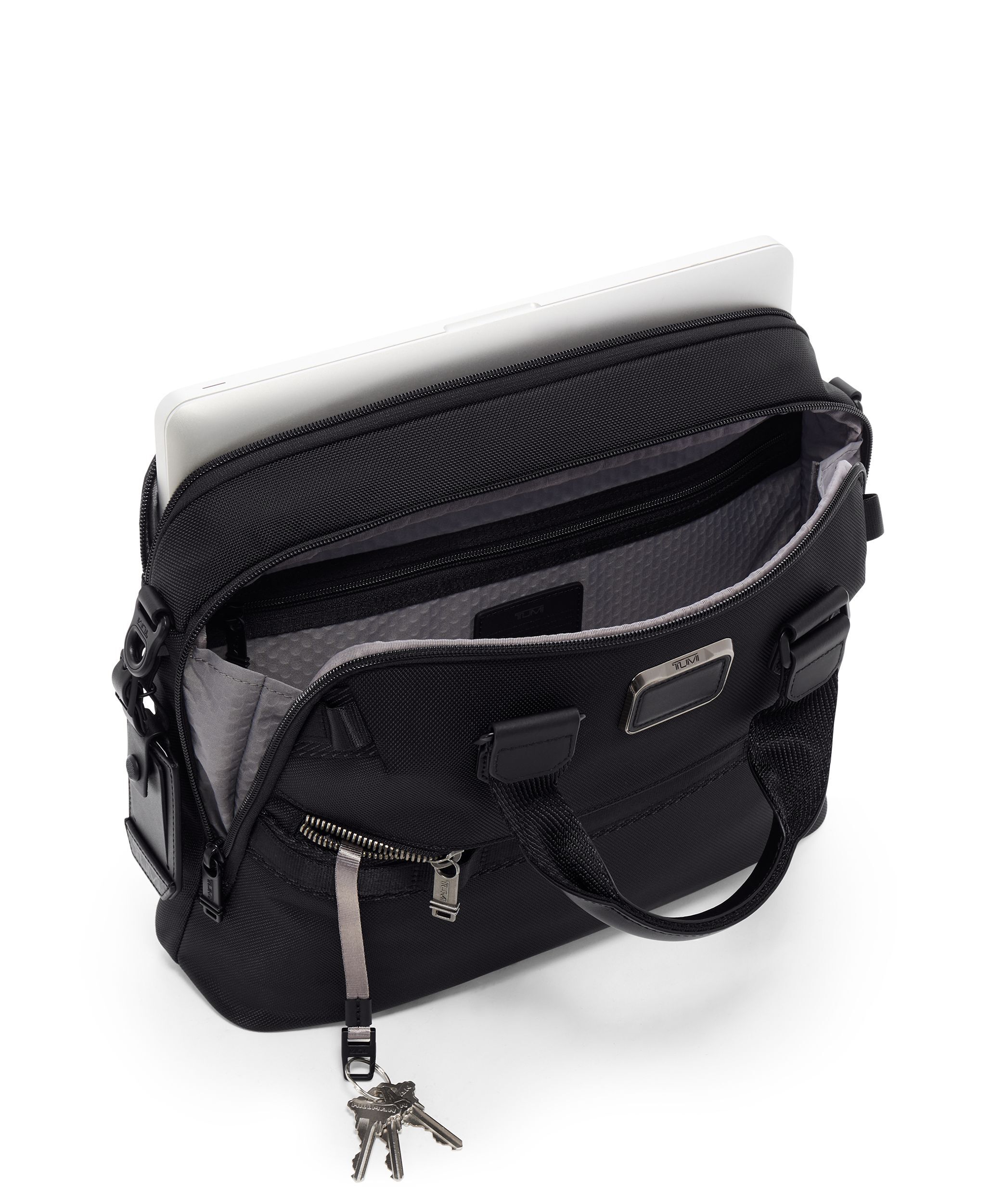 Calhoun Brief BLACK Original | TUMI Indonesia