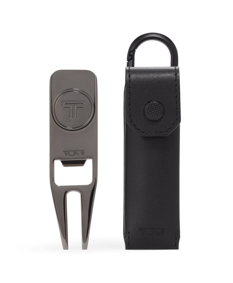 Tumi TUMI TRAVEL ACCESS. GOLF DIVOT TOOL  hi-res | TUMI
