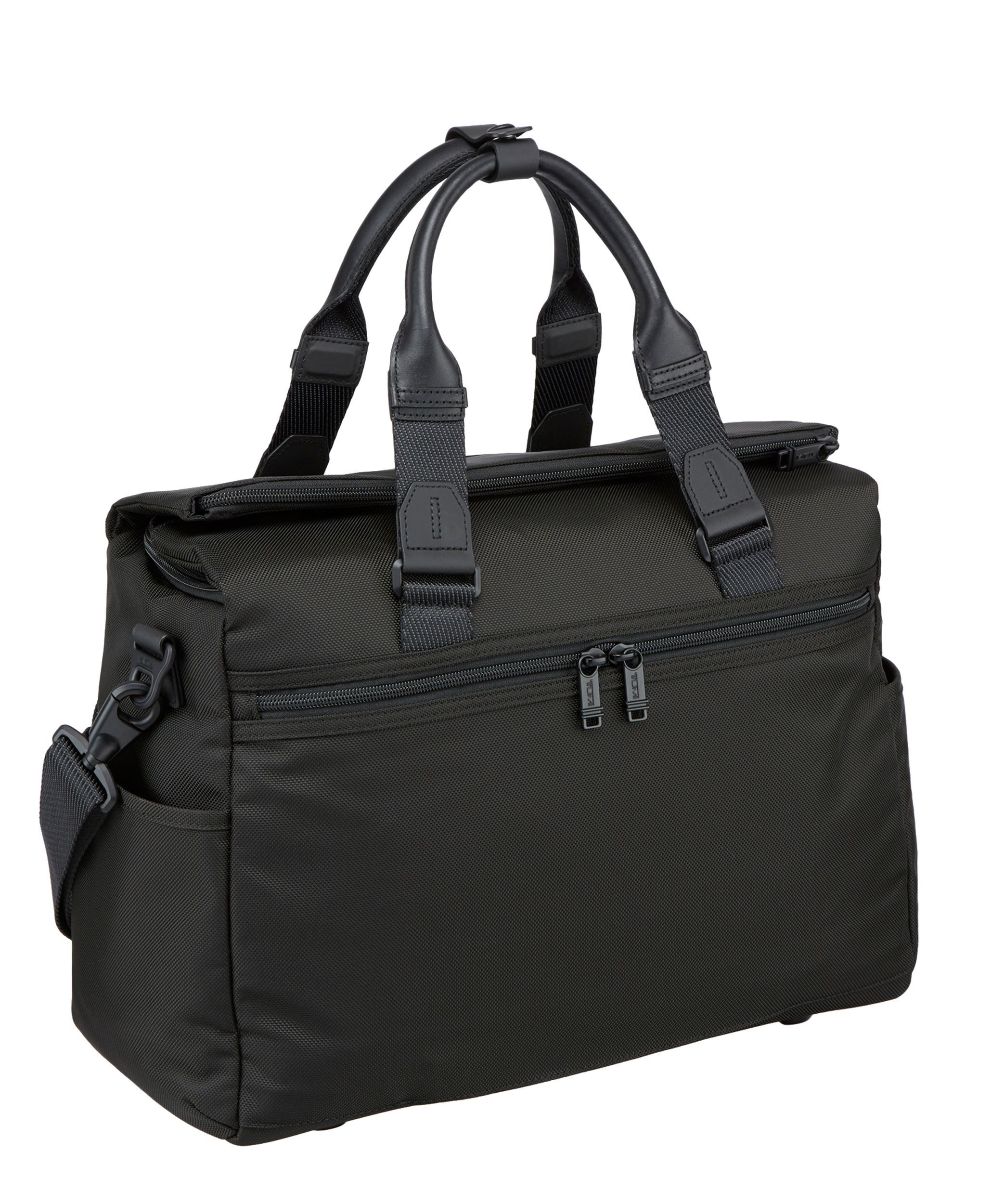 Irwin Duffel BLACK Original | TUMI Indonesia