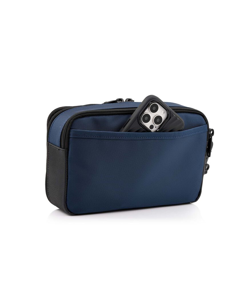 CLUTCH  hi-res | TUMI