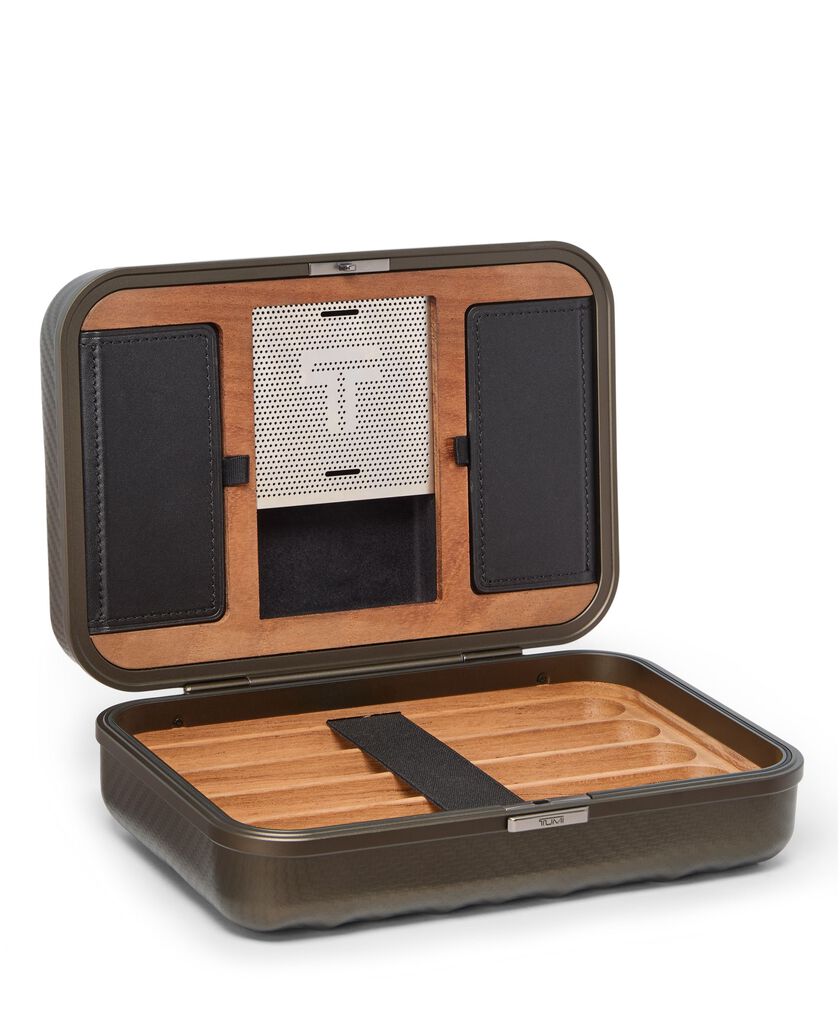 19 DEGREE ALUMINUM Cigar Case  hi-res | TUMI