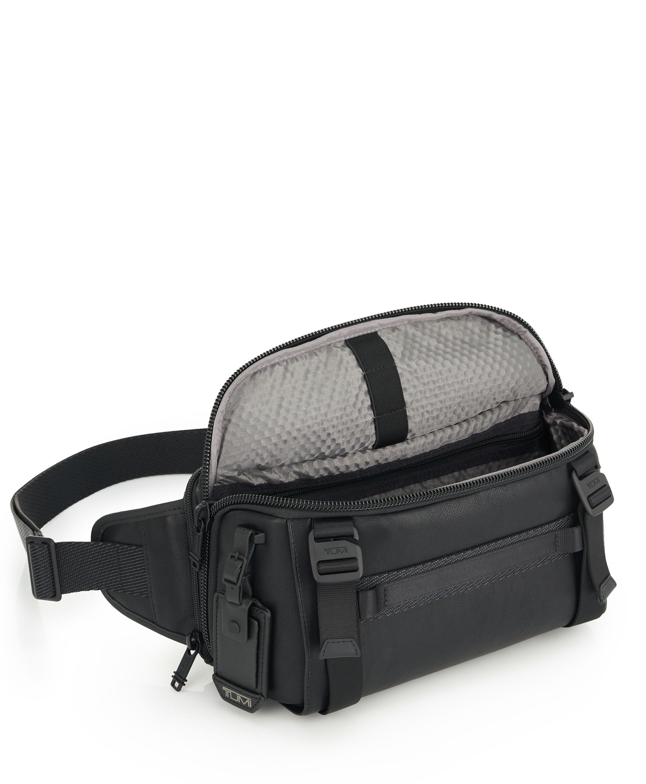 Platoon Sling BLACK Original | TUMI Indonesia