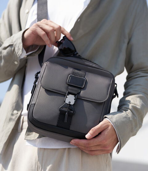 ALPHA BRAVO Junior Crossbody  lifestyle | TUMI