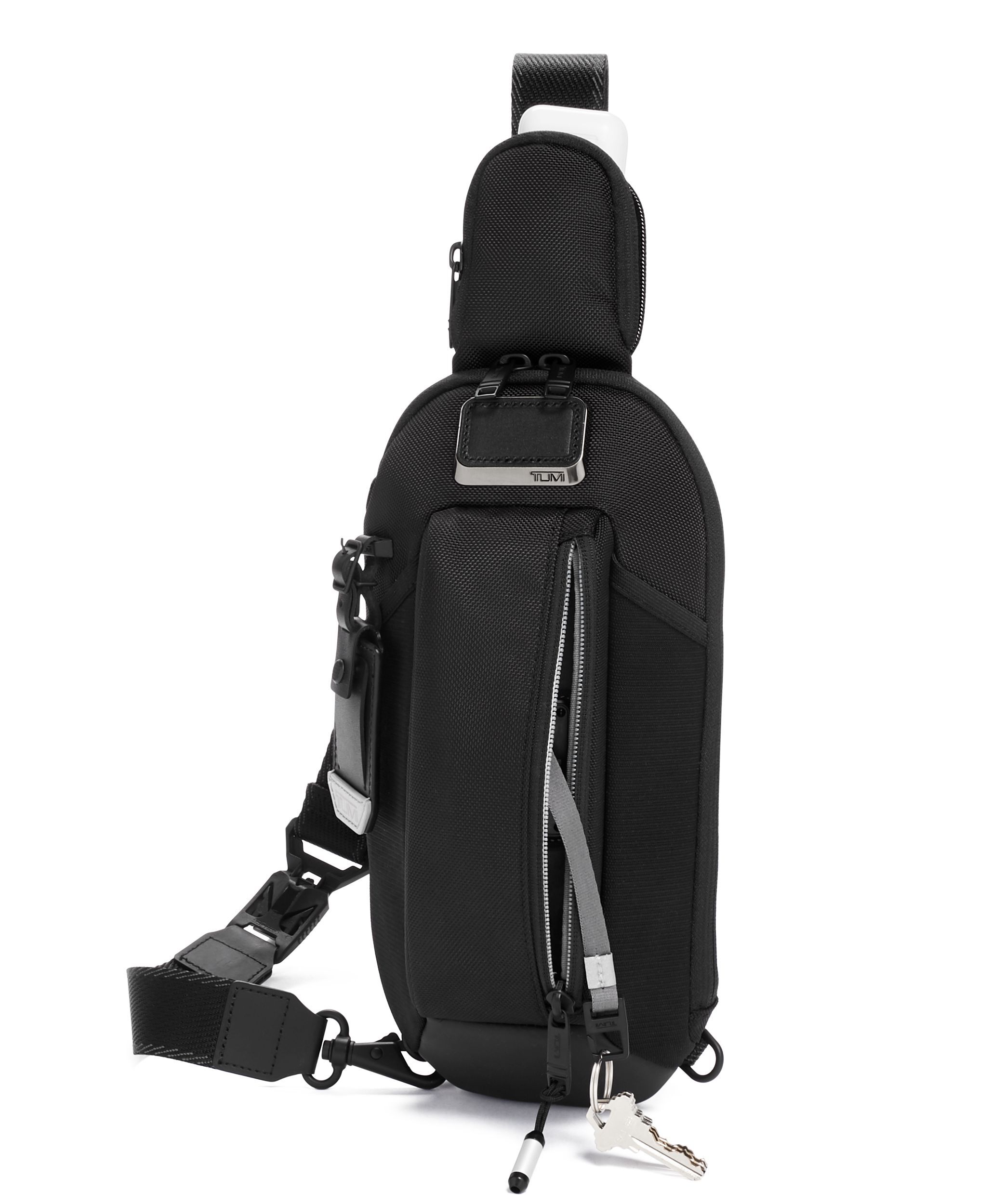 Esports Pro Sling BLACK Original | TUMI Indonesia