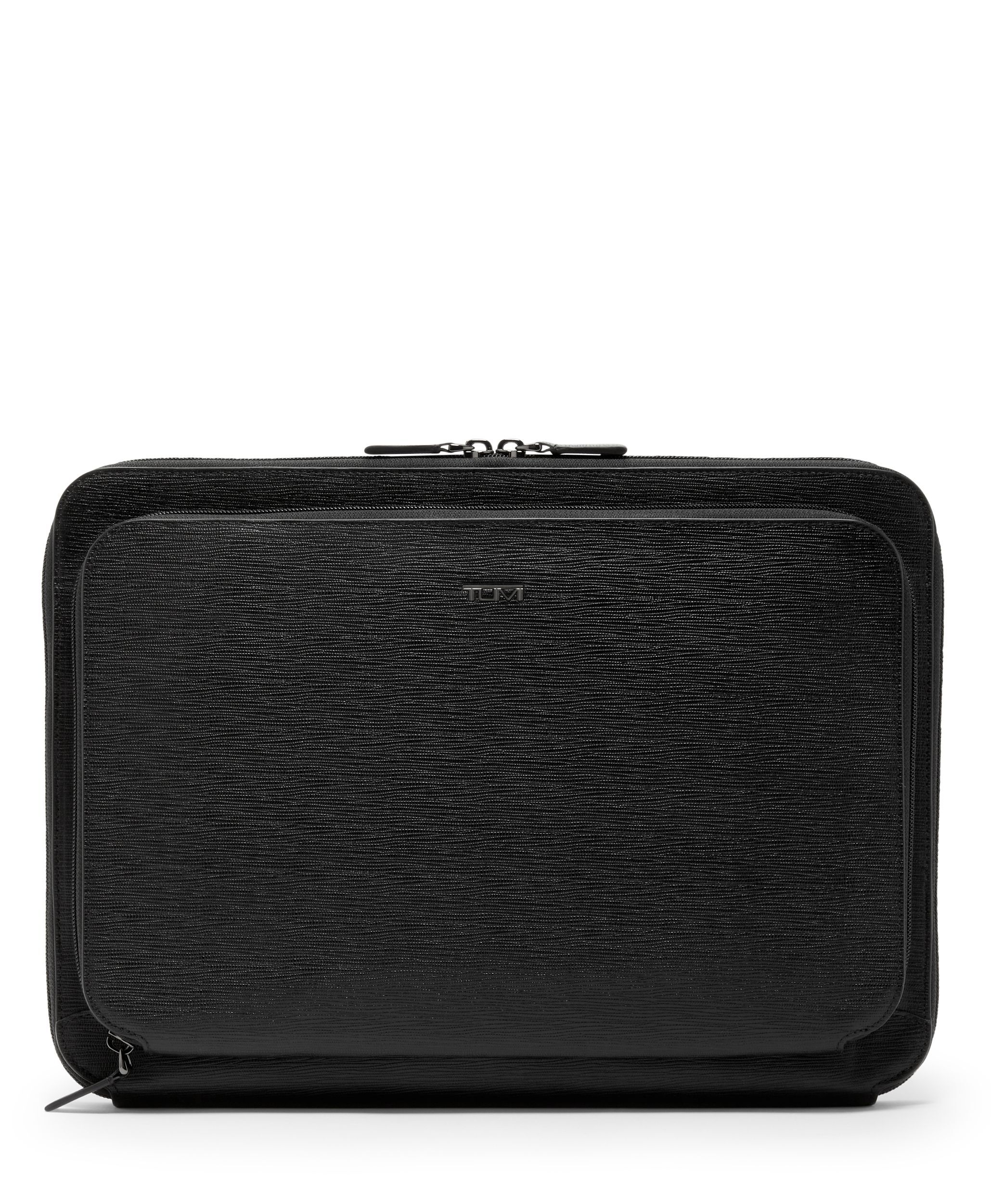 Tumi deals nassau slg