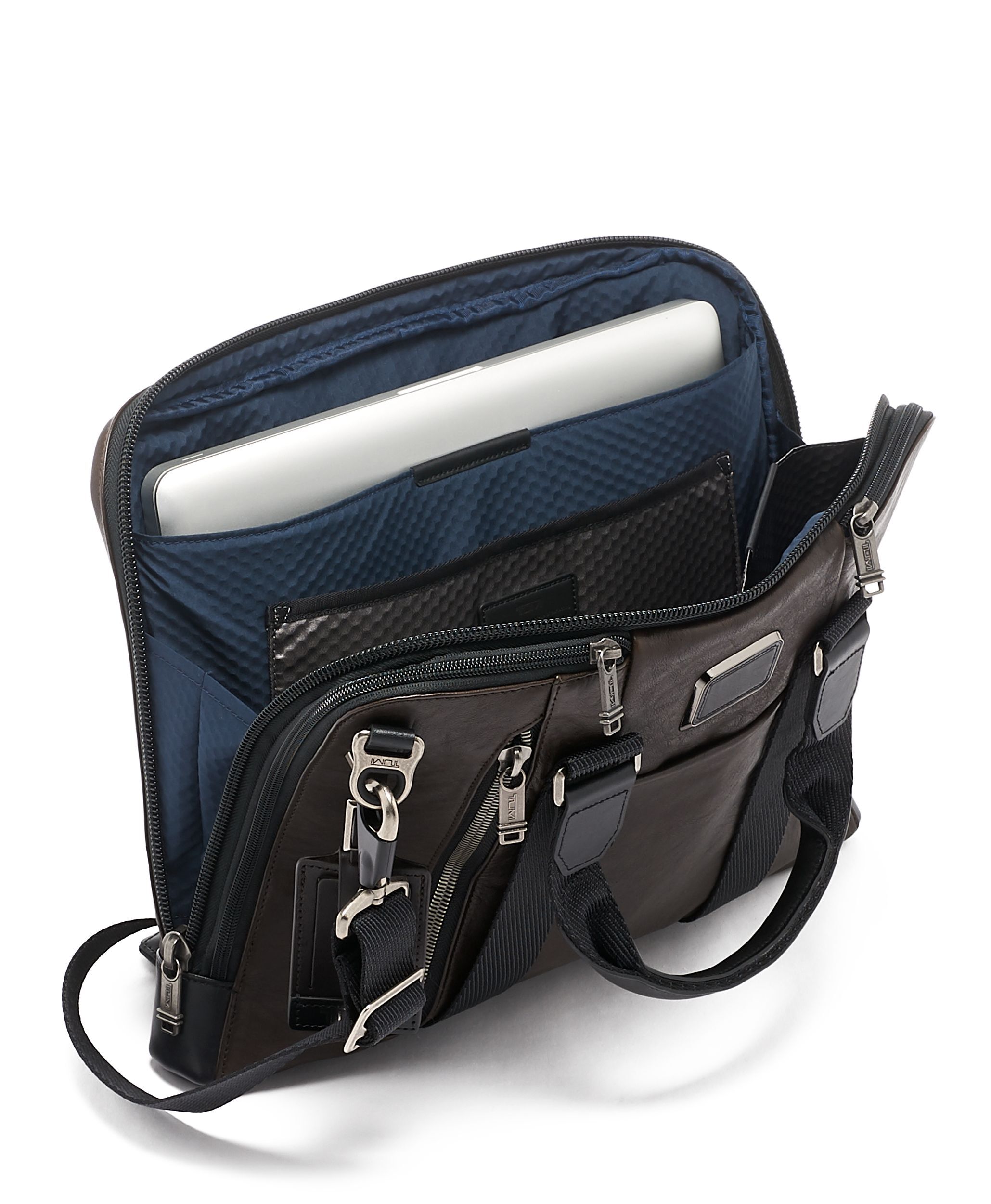 Aviano Slim Brief DARK BROWN Original | TUMI Indonesia