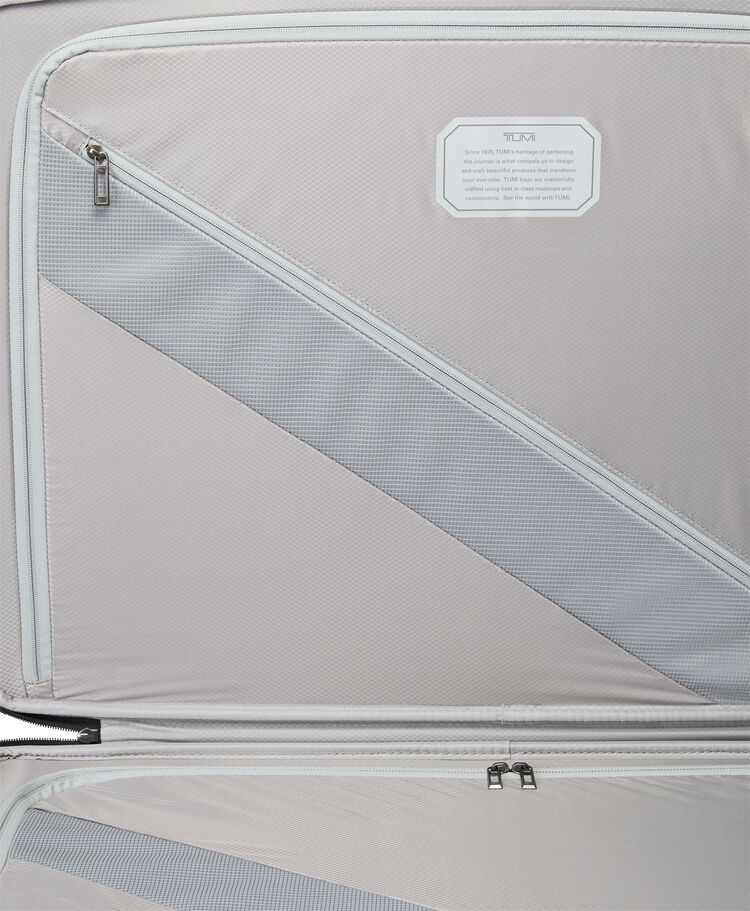 19 DEGREE LITE Extended Trip 4 Wheeled Packing Case  hi-res | TUMI