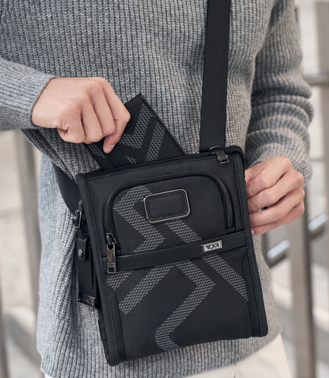 Tumi TUMI ALPHA POCKET BAG SMALL  lifestyle | TUMI