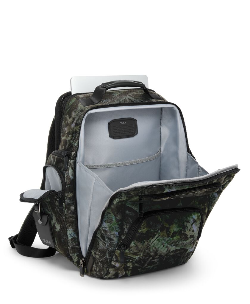 TUMI ALPHA TUMI Brief Pack&reg;  hi-res | TUMI