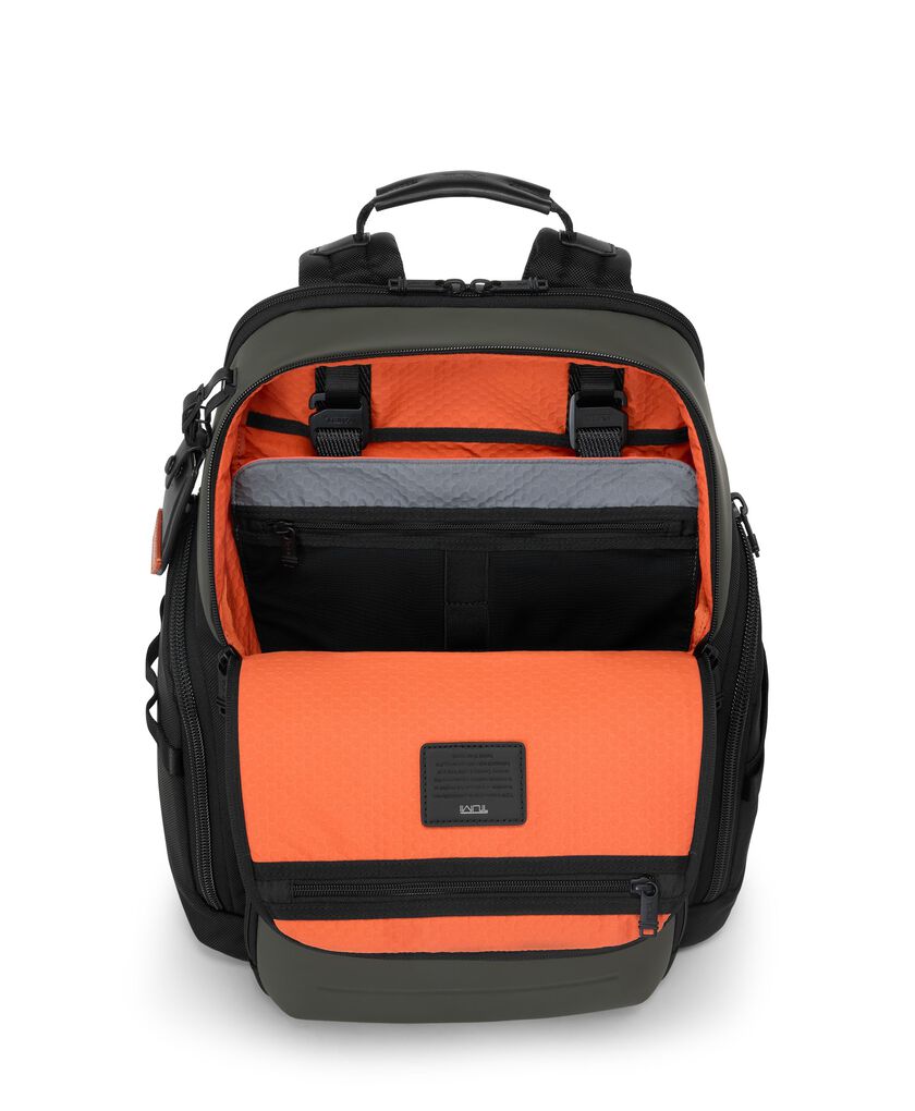 TUMI TRAVEL ACCESS. Mobile Organizer  hi-res | TUMI