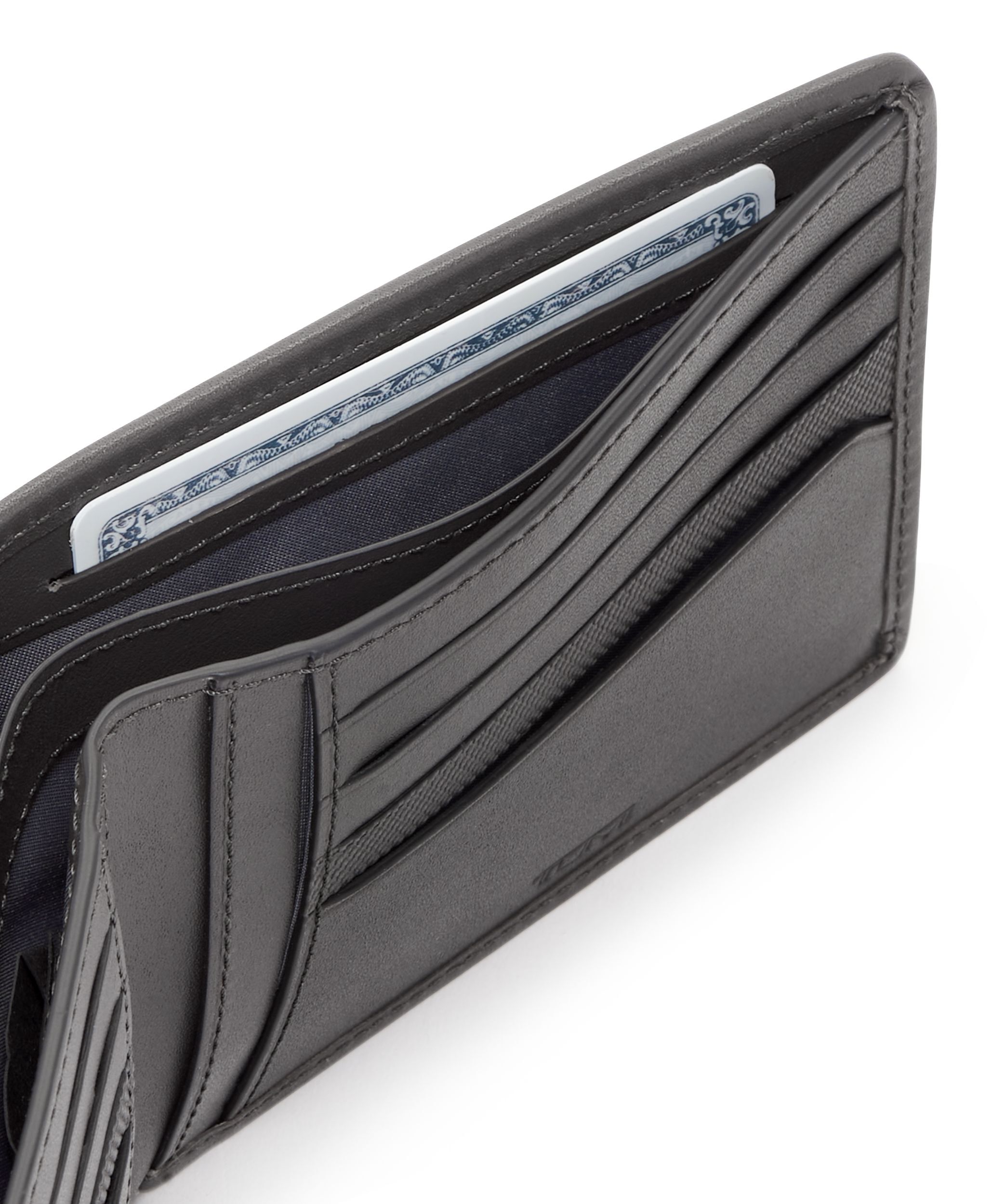 Tumi nassau double billfold online