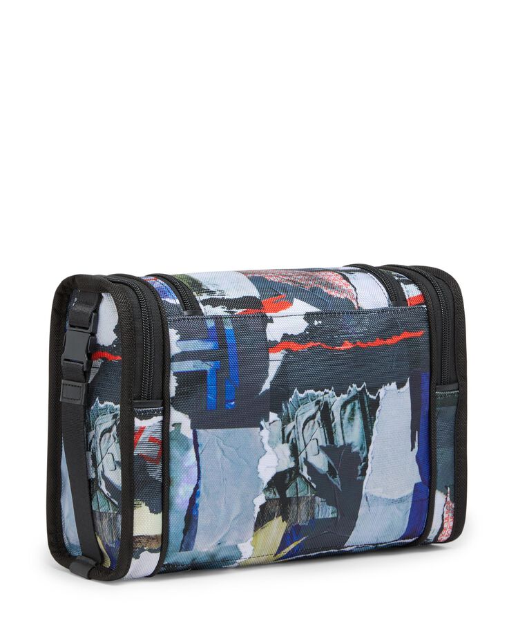 Hanging Travel Kit  hi-res | TUMI