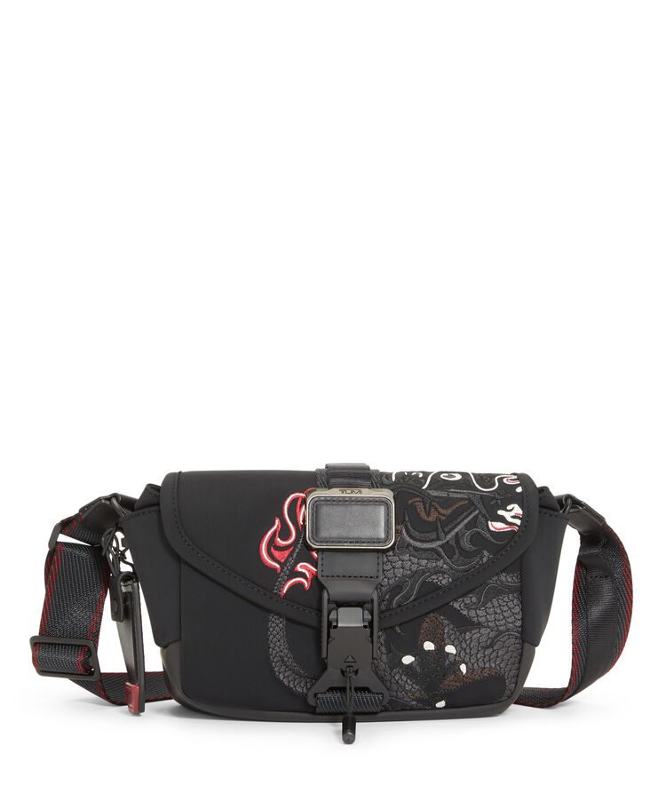 TUMI ALPHA BRAVO 少な目 「コンパス」クロスボディ ドラゴン プリント