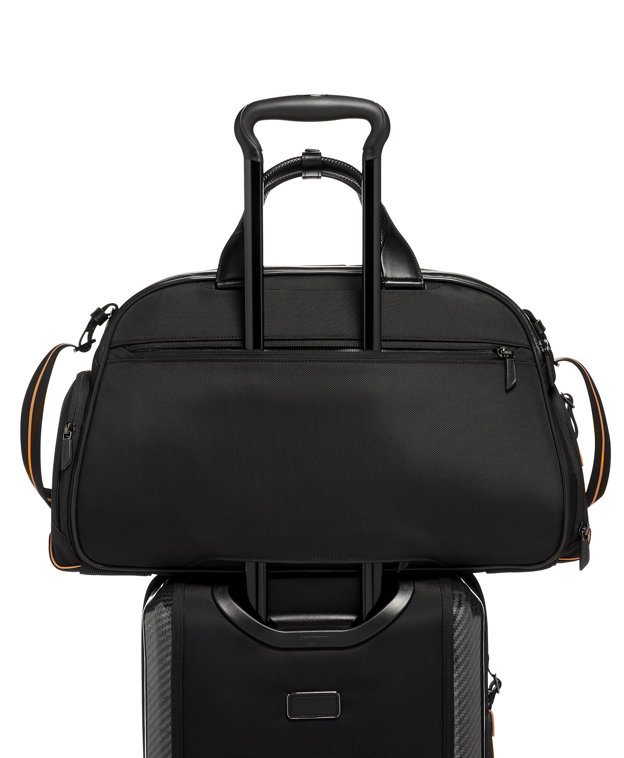 TUMI I MCLAREN 「クァンタム」ダッフル サウンド フィットネス