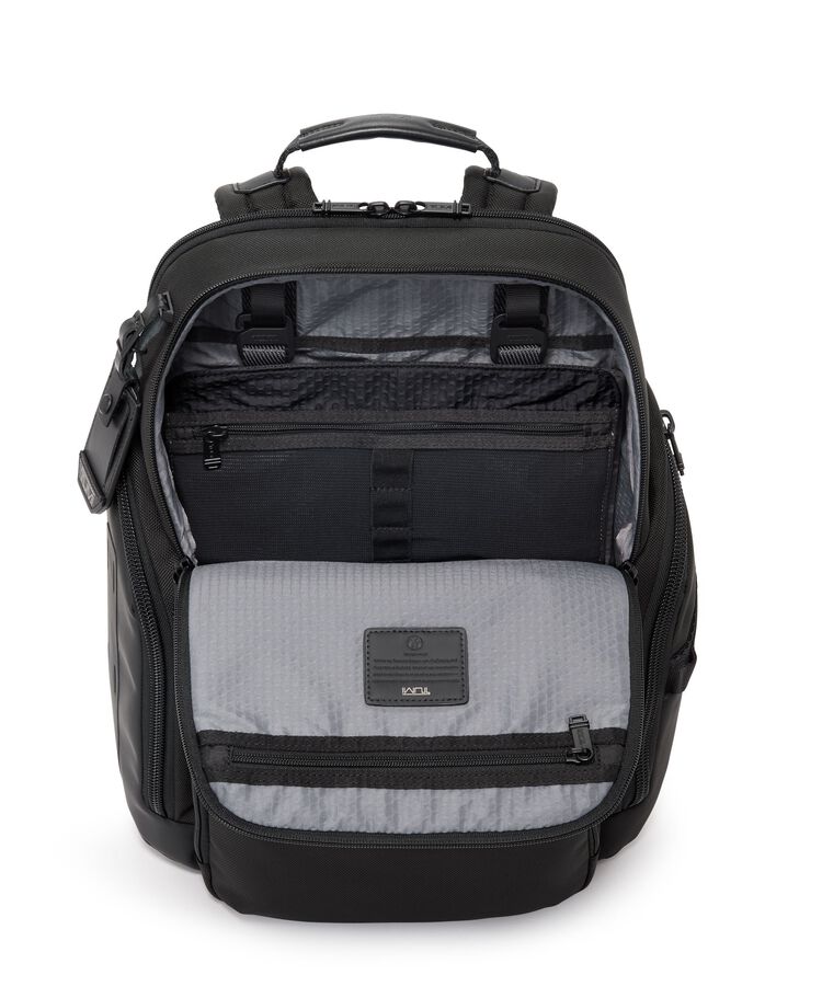 Tumi TUMI TRAVEL ACCESS. MOBILE ORGANIZER  hi-res | TUMI
