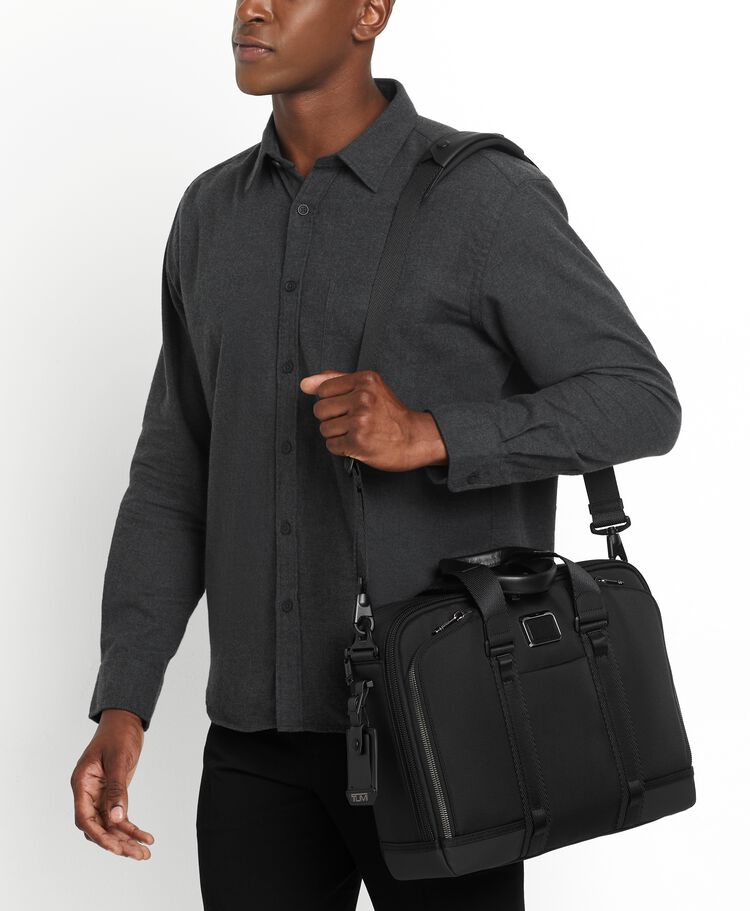 ALPHA BRAVO Advanced Brief  hi-res | TUMI