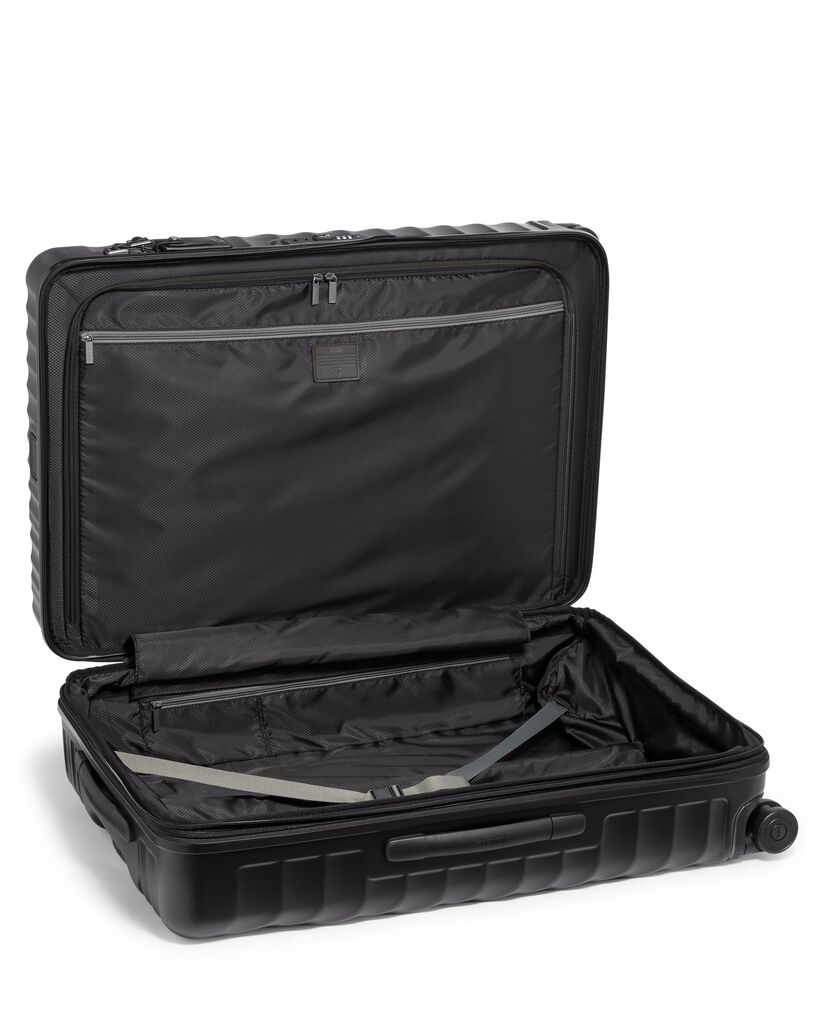 19 DEGREE Extended Trip Expandable 4 Wheeled Packing Case  hi-res | TUMI