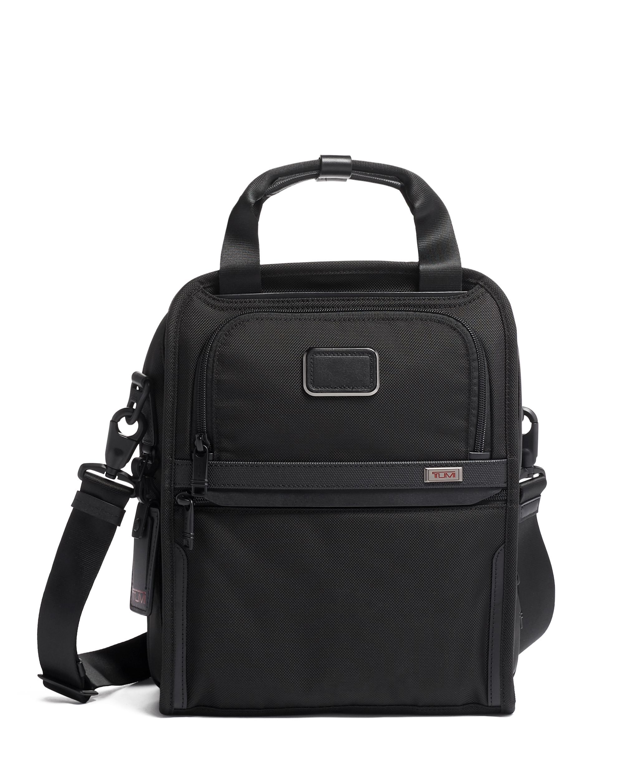 Tumi tote top