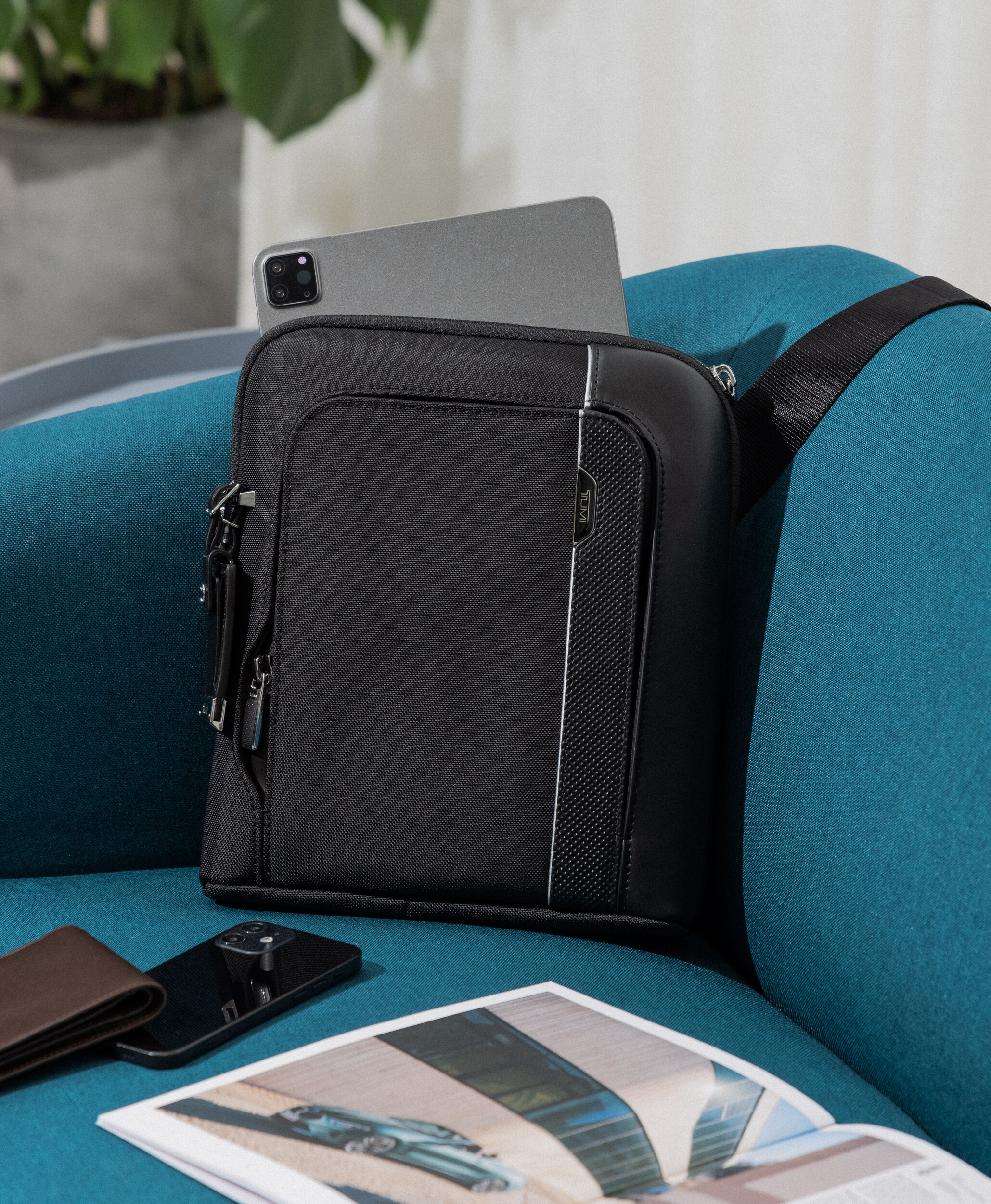 Tumi arrive online