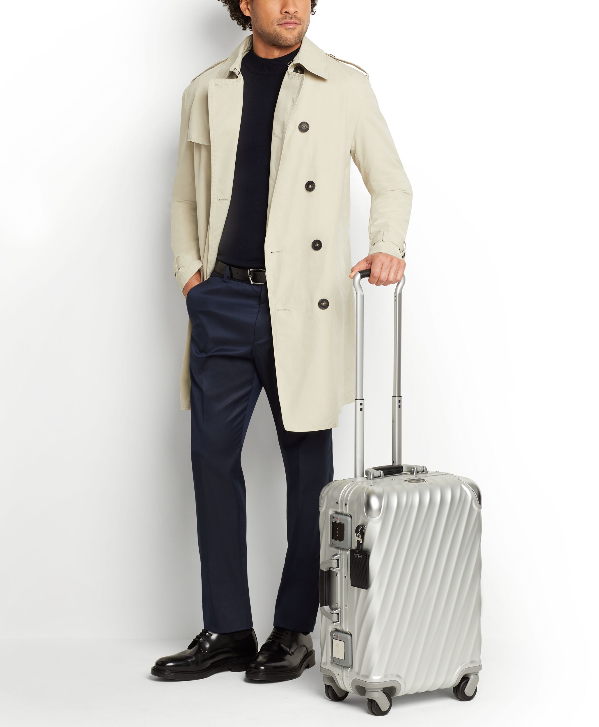 Tumi international shop plaza