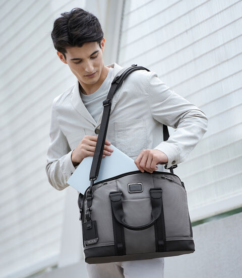Tumi ALPHA BRAVO ACADEMY BRIEF  lifestyle | TUMI