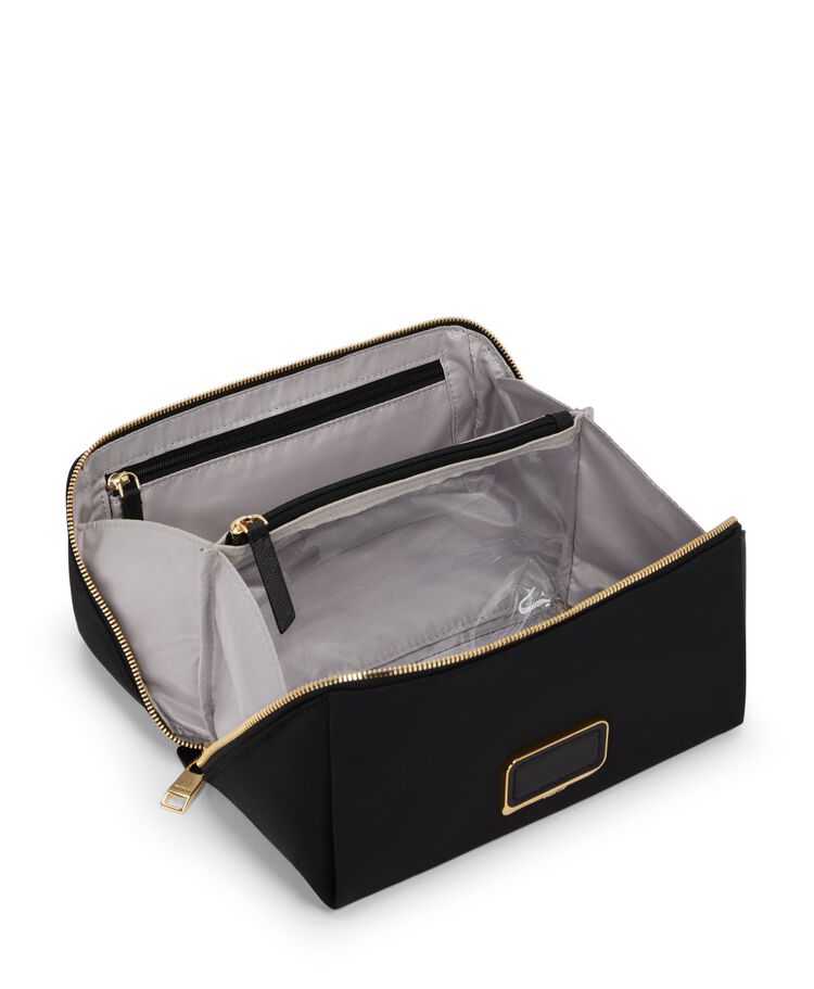 DALLAS COSMETIC  hi-res | TUMI