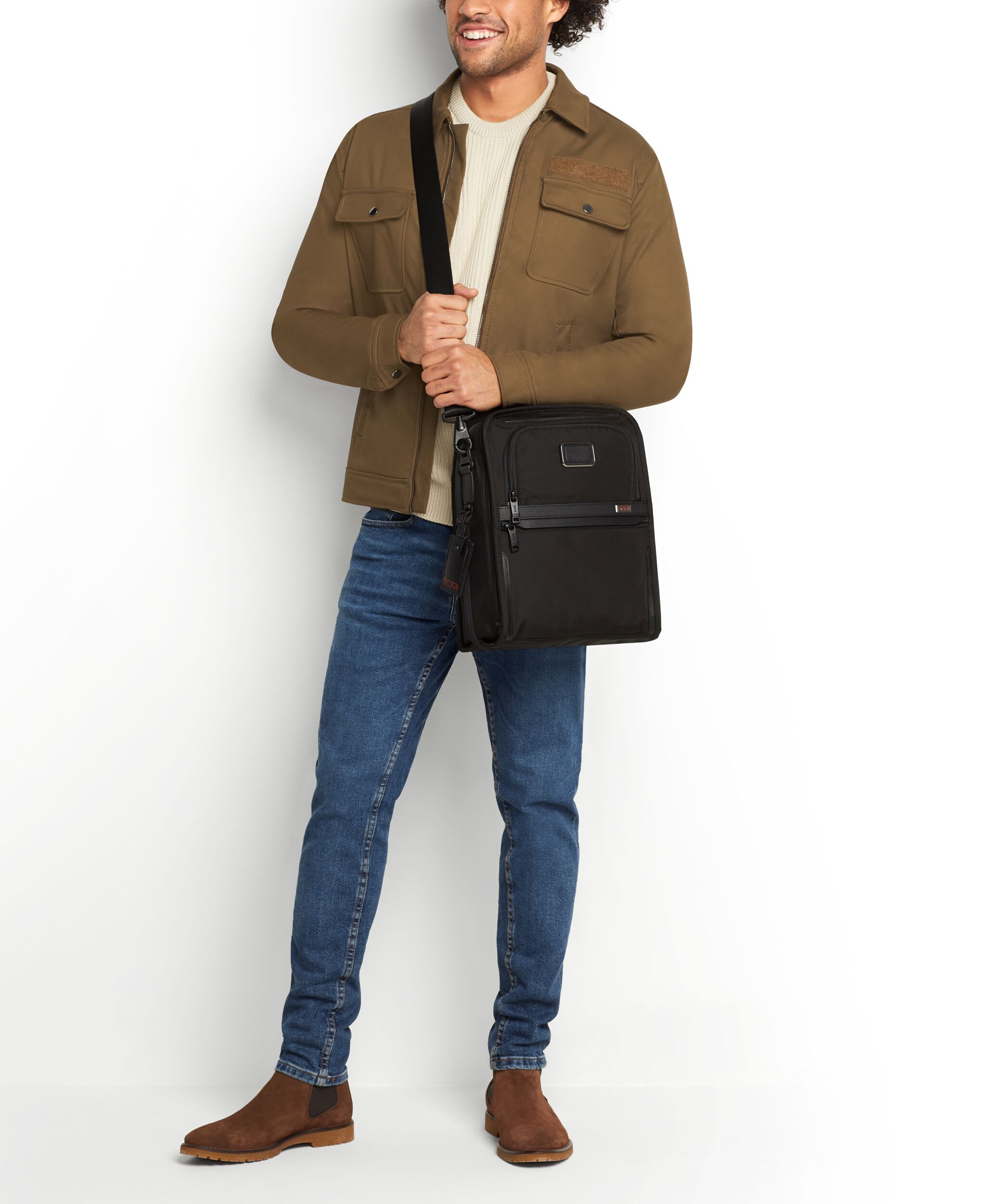 Tumi travel tote clearance bag
