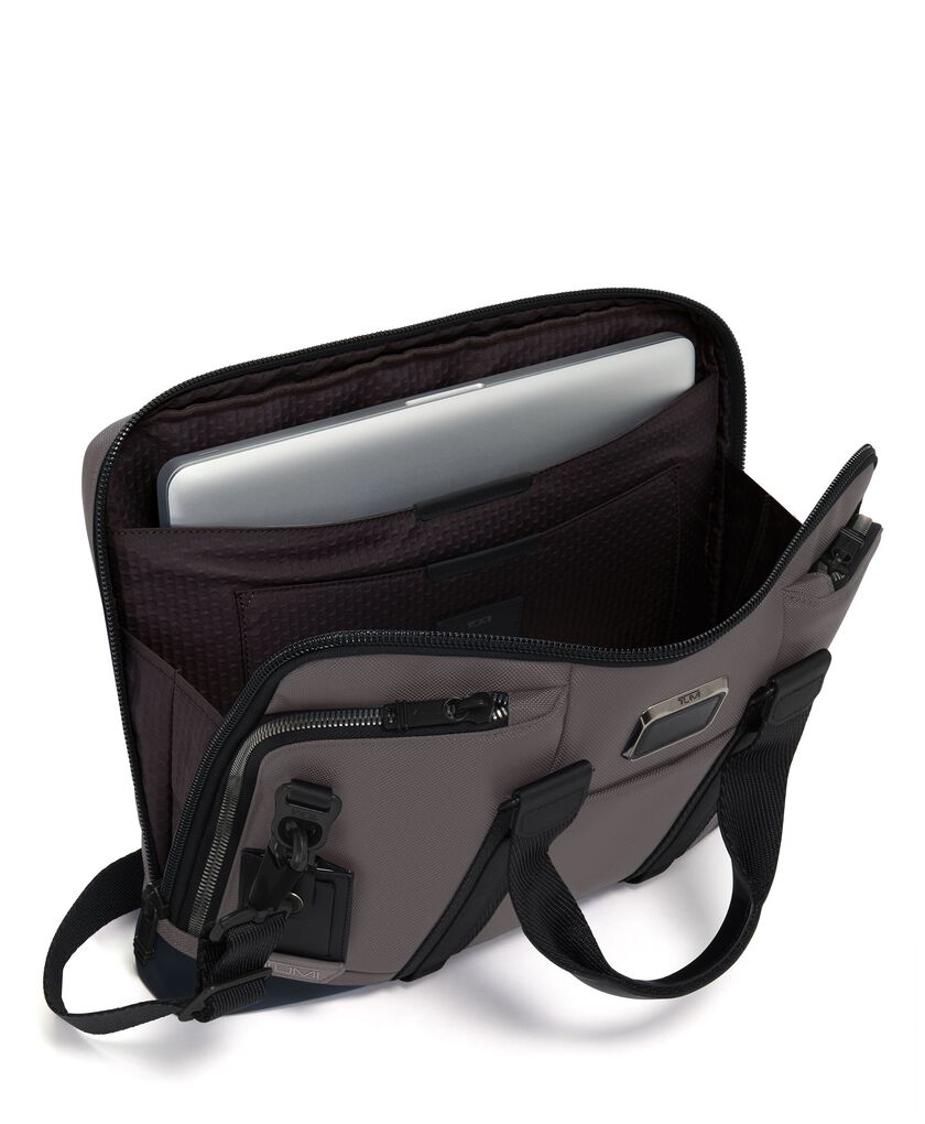 Academy Brief  hi-res | TUMI